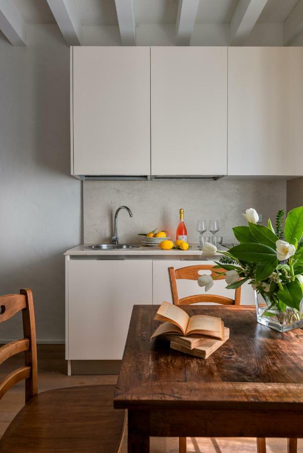 Rambaldi Apartments In Casa Nr 3 Bardolino Dış mekan fotoğraf